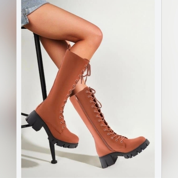 TINSTREE Women's Knee High Platform Boots Leather Lace Up Combat Booties,Sz 9 - Picture 2 of 9